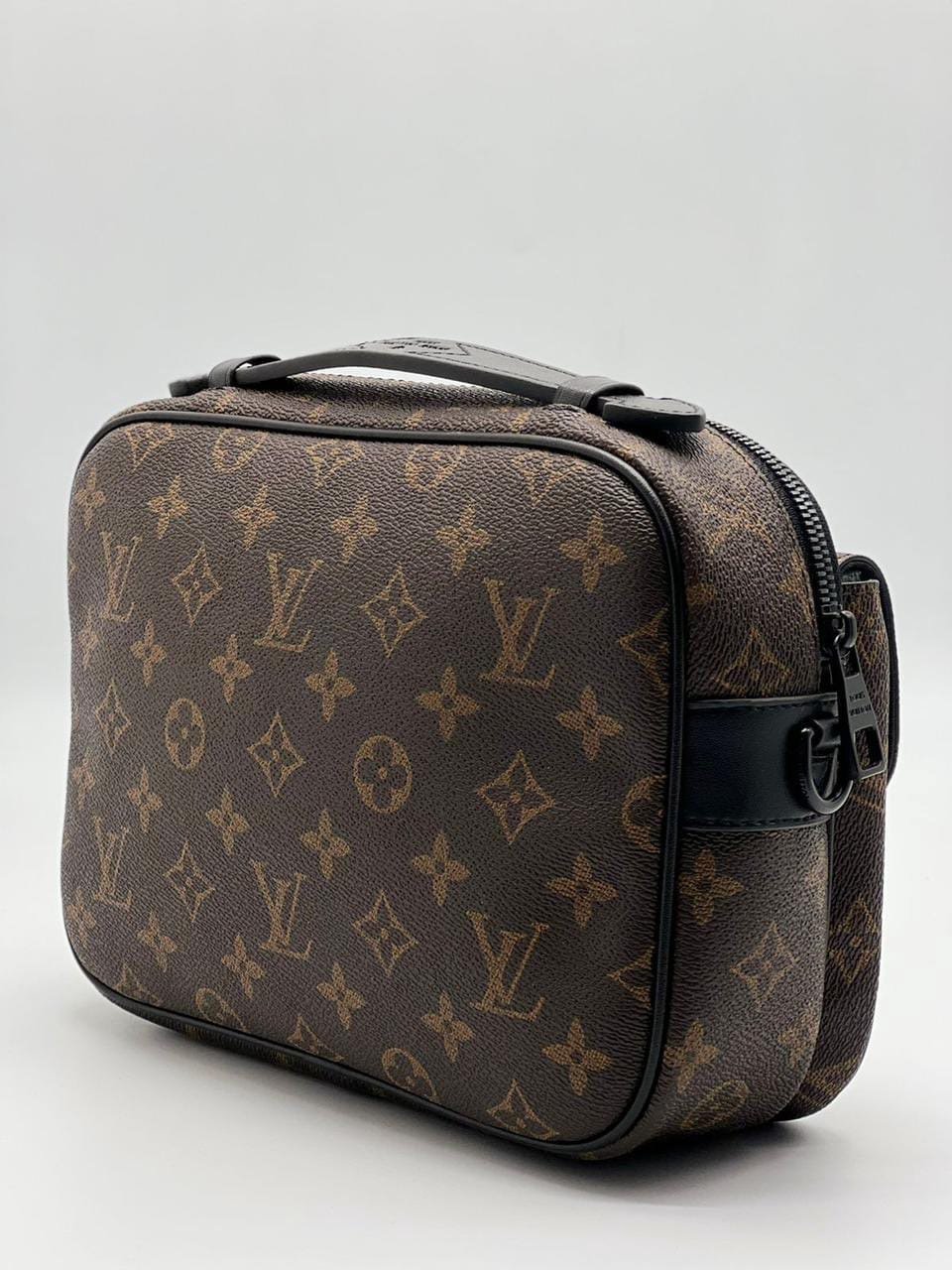 Сумка Louis Vuitton